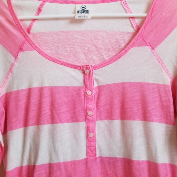 Victoria's Secret Pink Long-sleeved Top - Picture 2 of 6
